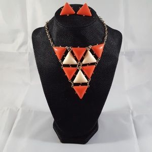 Crystal Avenue Coral and Light Peach Neclace Set